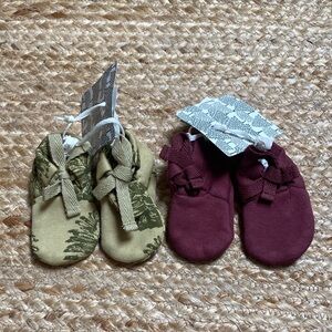 Kate Quinn Kids Slippers in sage pinecone and mountain berry